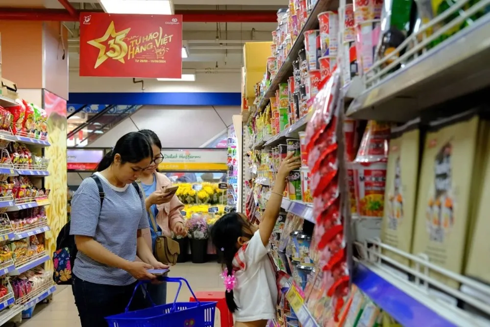 Tháng Tự hào hàng Việt năm nay được đầu tư mạnh, tập trung vào công tác kết nối với các đối tác kinh doanh và khách hàng. Nhà bán lẻ Việt tổ chức tháng ‘Tự hào hàng Việt’ lớn nhất năm.JPG