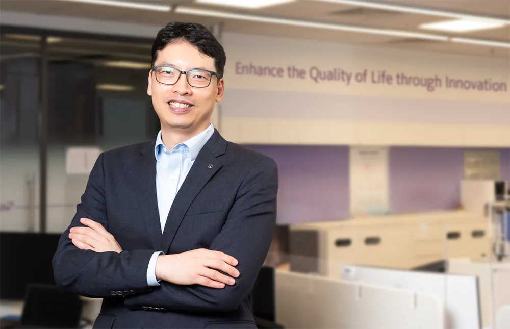 Ông Bae Seung Jun, TGĐ Shinhan Life Việt Nam đánh giá cao tầm quan trọng của đầu tư vào giáo dục cho người trẻ. shinhan-life-va-nhung-sang-kien-gop-phan-kien-tao-tuong-lai-ben-vung-cho-the-he-tre.png