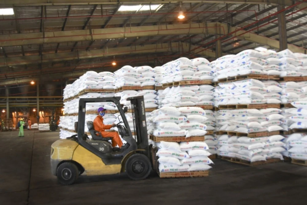 PVFCCo nỗ lực vượt khó hoàn thành các chỉ tiêu sản xuất kinh doanh.jpg