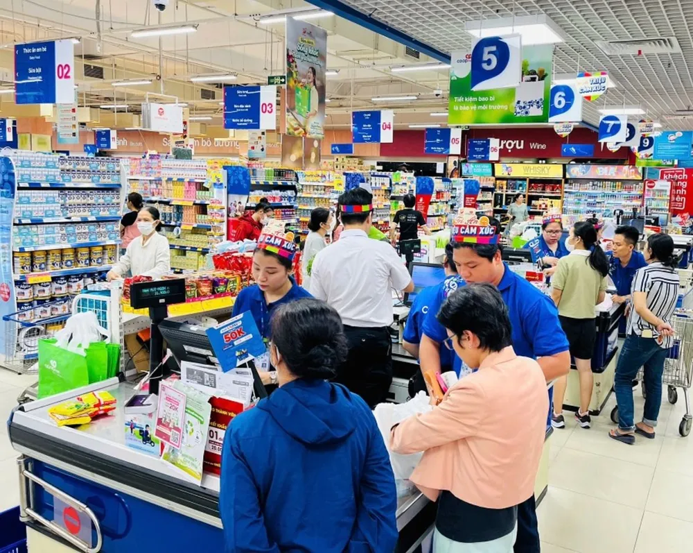 Tuần thứ hai của chương trình Tri ân triệu cảm xúc Co.opmart, Co.opXtra tung hàng ngàn món quà thiết thực. Co.opmart, Co.opXtra ưu đãi đậm cho khách hàng thành viên.jpg