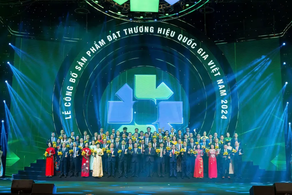 Đạm Phú Mỹ và NPK Phú Mỹ tiếp tục được công nhận là ‘Thương hiệu Quốc gia’.jpg