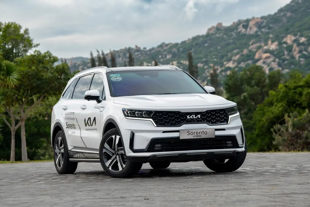kia-k5-va-kia-sorento-uu-dai-dac-biet-gan-nua-ty-dong-2.jpg