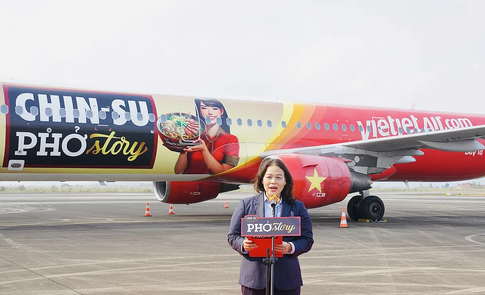 vietjet-va-masan-consumer-hop-tac-dua-pho-truyen-thong-len-cac-chuyen-bay2.jpg
