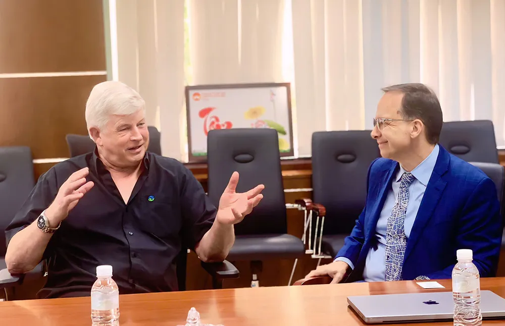 Ông David Dương mong muốn người trẻ cống hiến nhiều cho quê hương.jpg