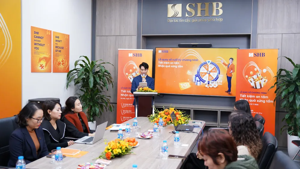 Đã tìm ra chủ nhân may mắn nhận cuốn sổ tiết kiệm 310 triệu đồng từ SHB.jpg