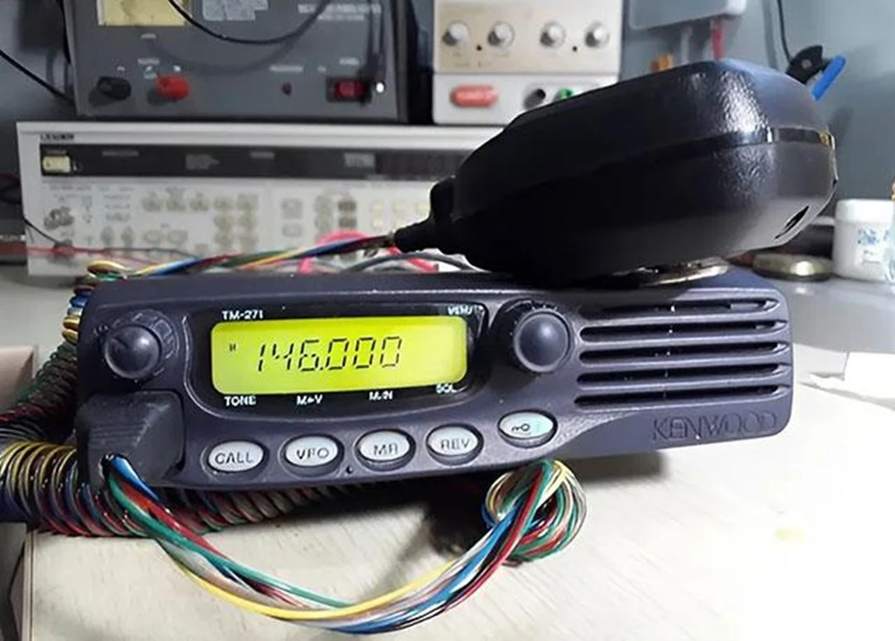 Bộ đàm xe taxi chính hãng tại Kumisai Việt Nam.jpg