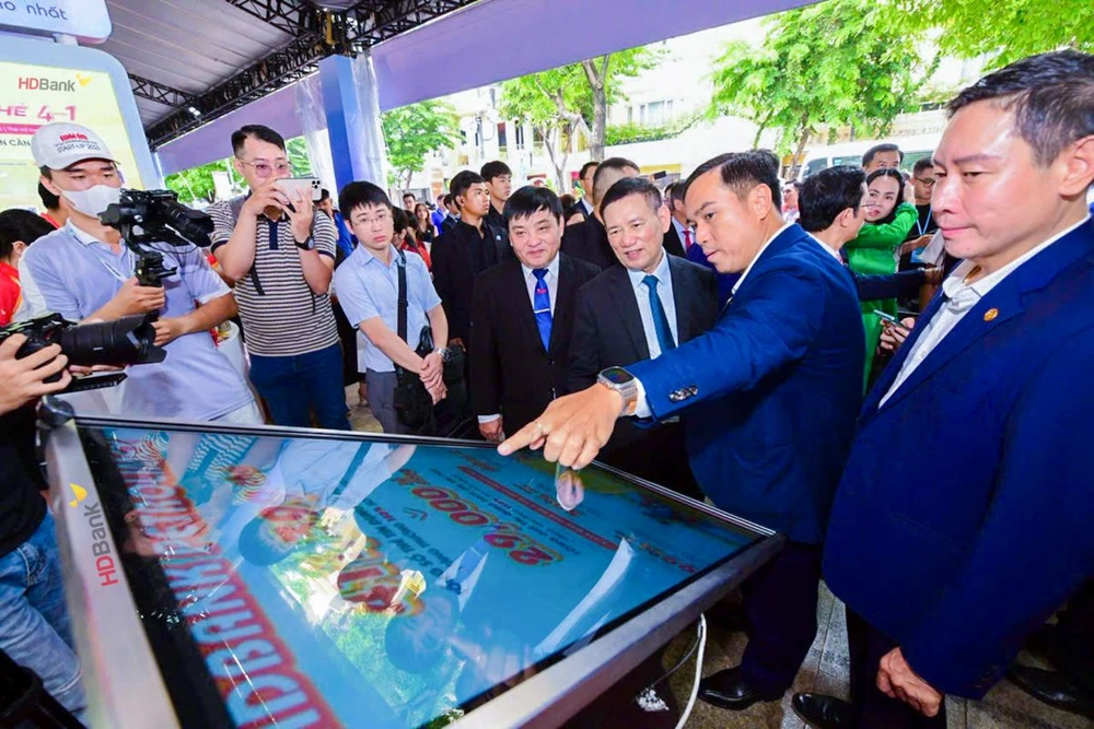 HDBank thúc đẩy tài chính trọn đời bằng hệ sinh thái tài chính số toàn diện.png