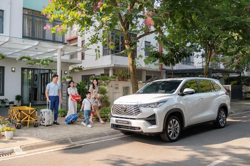 Lý do Innova Cross HEV dẫn đầu doanh số xe hybrid.jpg