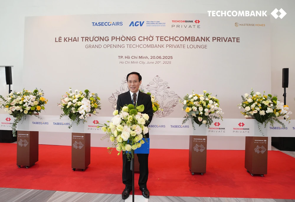 techcombank-private-lounge-ra-mat-tai-san-bay-tan-son-nhat-trai-nghiem-dang-cap-gan-ket-tinh-than-4.jpeg