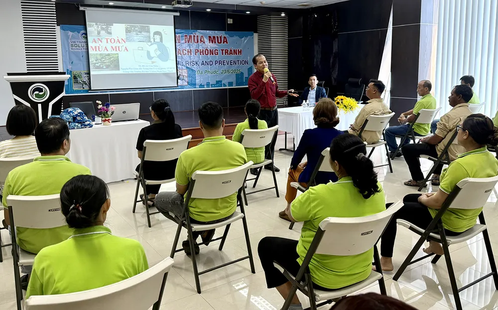 vws-to-chuc-tap-huan-an-toan-mua-mua-cho-nguoi-lao-dong-2.jpg