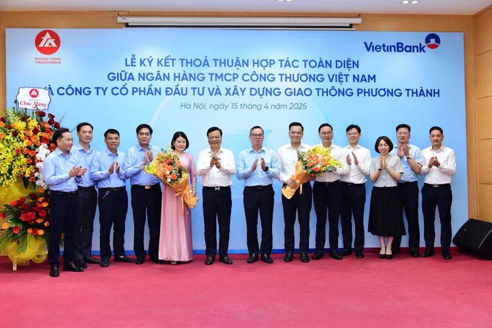 VietinBank - Vươn mình cùng đất nước.jpg