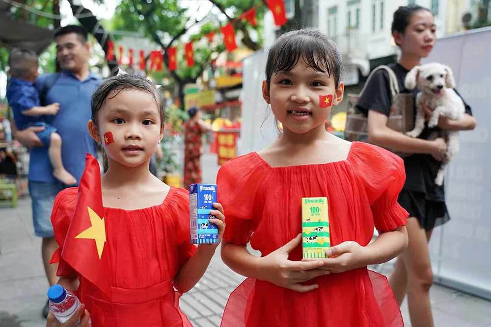vinamilk-tiep-suc-gan-1-trieu-san-pham-cho-dai-le-ky-niem-80-nam-quoc-khanh-2-9-5.JPG