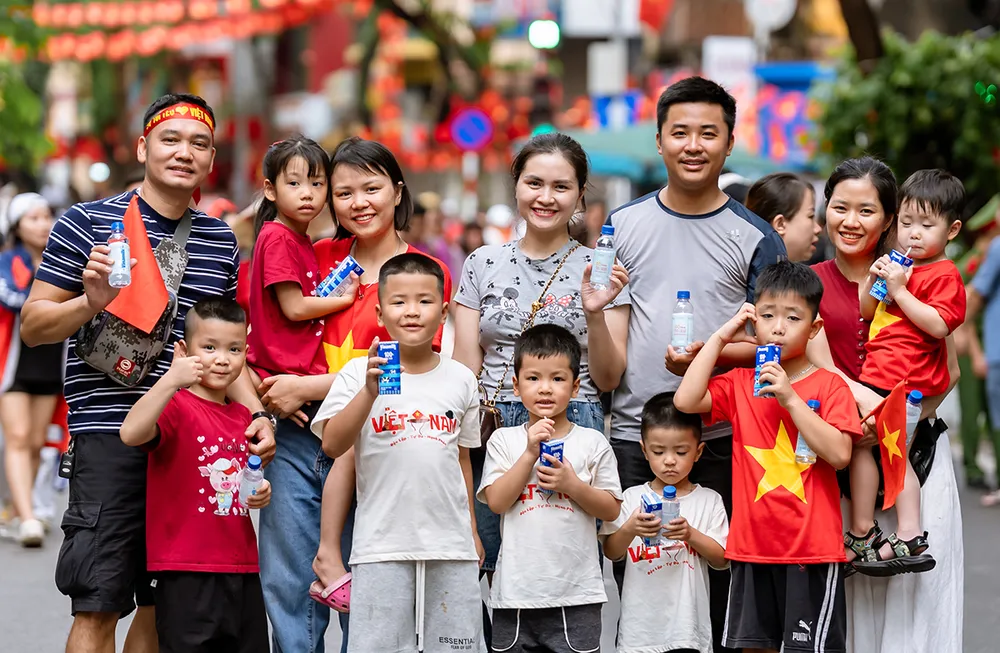Vinamilk hòa nhịp cùng ngày hội non sông Việt Nam.jpg