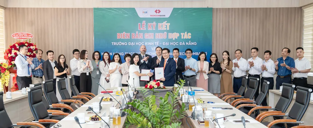 Techcombank hợp tác chiến lược với trường DUE phát triển nguồn nhân lực cho trung tâm tài chính quốc tế.jpg