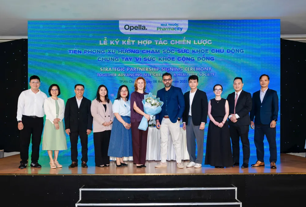 Nâng cao vai trò dược sĩ, giúp người dân tiếp cận sản phẩm tự chăm sóc sức khỏe an toàn.jpg