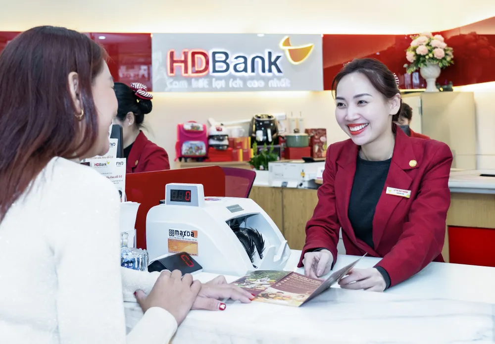 hdbank-ra-mat-chuong-trinh-tiet-kiem-ty-phu-voi-giai-thuong-lon-dac-biet-chua-tung-co-tri-gia-toi-3-ty-dong-2.jpg