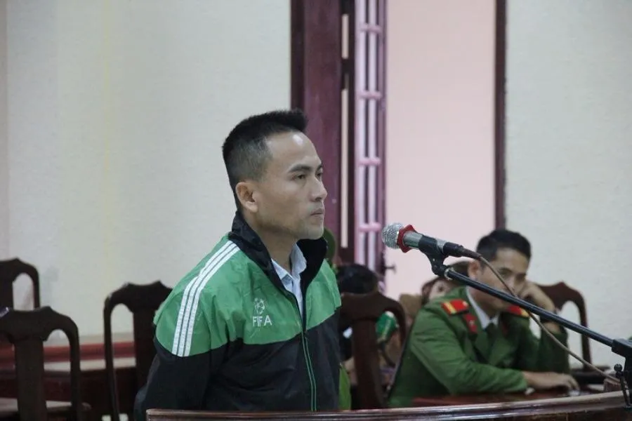 Thụ án chung thân vẫn đâm người trong trại giam