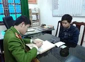 Khởi tố nam thanh niên dùng clip sex tống tiền người tình ảnh 2 Nữ giáo viên bị người tình dùng clip sex tống tiền