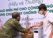 Sau lần đầu vỡ trận, 'ATM gạo' tại Huế đi vào hoạt động ảnh 13 ATM gạo nghĩa tình đầu tiên ở Tây Nguyên đi vào hoạt động