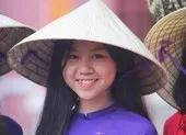 Huế: Khôi phục môn nữ công gia chánh trong trường học ảnh 2 Nữ sinh Đồng Khánh duyên dáng trong ngày kỷ niệm