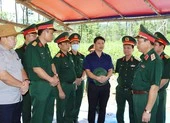 2 người thân của liệt sĩ Rào Trăng 3 được tuyển vào quân đội ảnh 2 Dâng hương tưởng niệm 13 liệt sĩ Rào Trăng 3 trong ngày giỗ đầu
