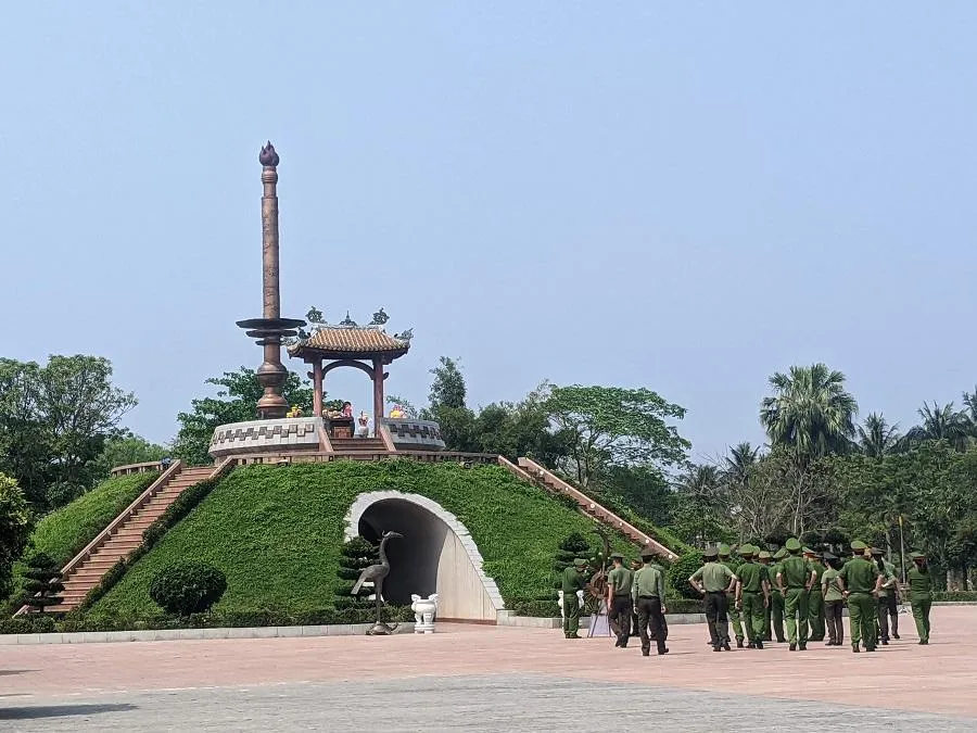 Thành cổ Quảng Trị. Ảnh: N.DO Thành cổ Quảng Trị. Ảnh: N.DO