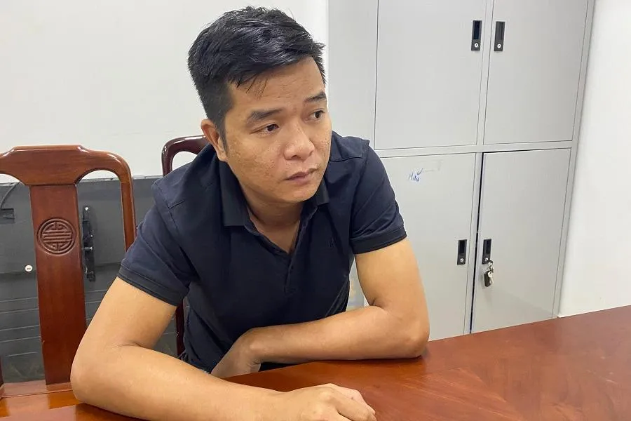 Ngô Văn Tùng tại cơ quan công an. Ảnh: B.T Ngô Văn Tùng tại cơ quan công an. Ảnh: B.T