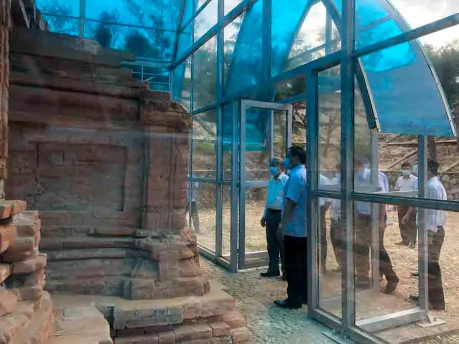 Có thể khẳng định đây là một kiến trúc thuộc nền văn hóa Chăm có giá trị về mặt khoa học, lịch sử. Sự có mặt của các hiện vật Yoni bằng đá, bình gốm… trong lòng tháp Phú Diên là những hiện vật đặc trưng cho việc thờ cúng của dân tộc Chăm.