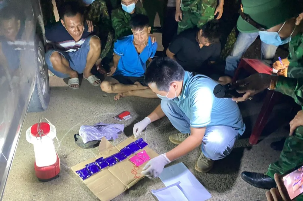 Lực lượng chức năng bắt giữ Lê Doãn Sơn, Nguyễn Văn Hải, Nguyễn Tiến Tài.