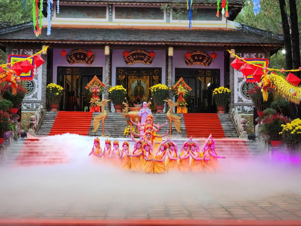 Các hoạt cảnh được dựng công phu.