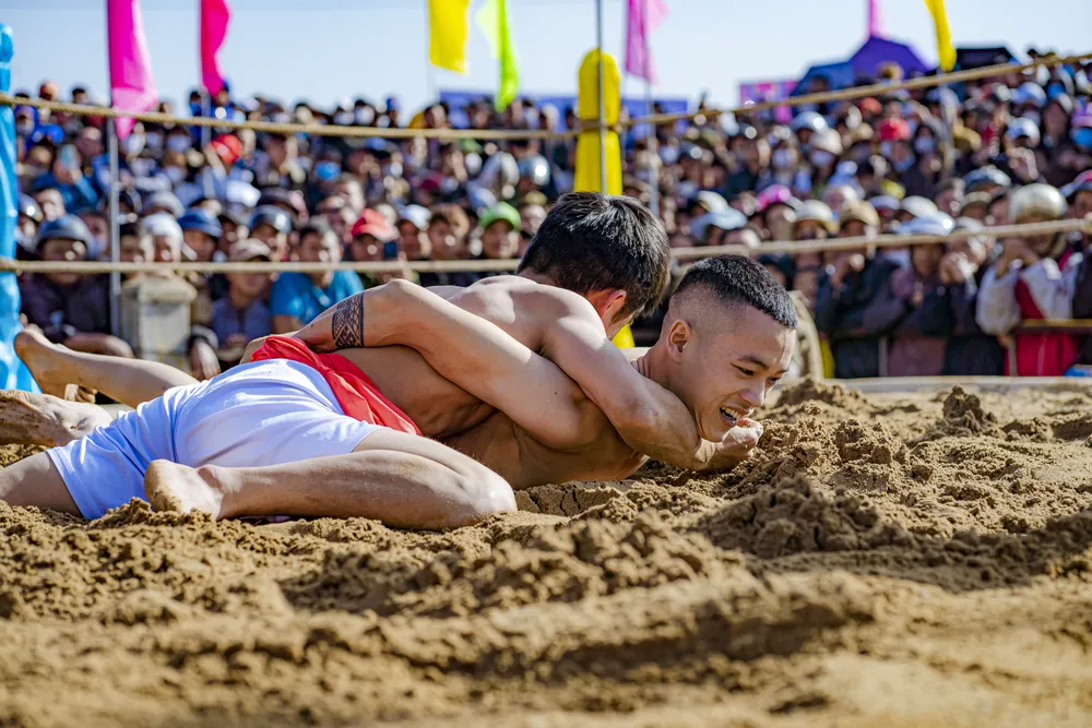 Những màn thi đấu hấp dẫn. Ảnh: L.HOÀNG