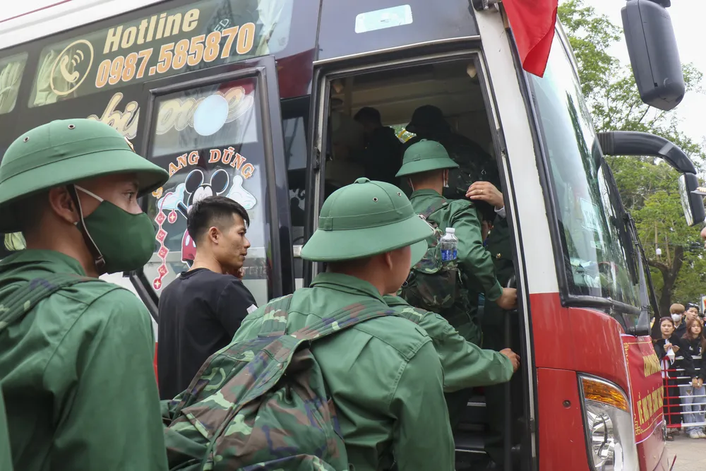 Chất lượng thanh niên nhập ngũ năm nay cao hơn năm 2022, thanh niên nhập ngũ có sức khỏe loại I,II đạt 76,4%; tuổi đời từ 18-21 đạt 77,2%.