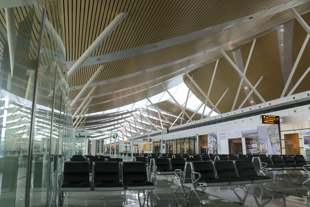 Các hàng ghế chờ ở sân bay.