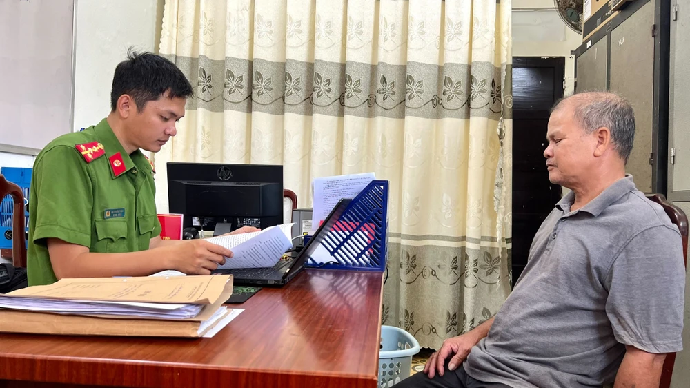 Võ Trọng Tối tại cơ quan công an