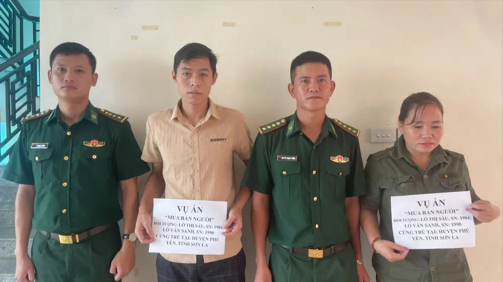 Lò Văn Sanh và Lò Thị Sầu bị bắt để điều tra về hành vi Mua bán người. 4 năm bị lừa bán sang Trung Quốc, cô gái trở về tố cáo nhóm buôn người
