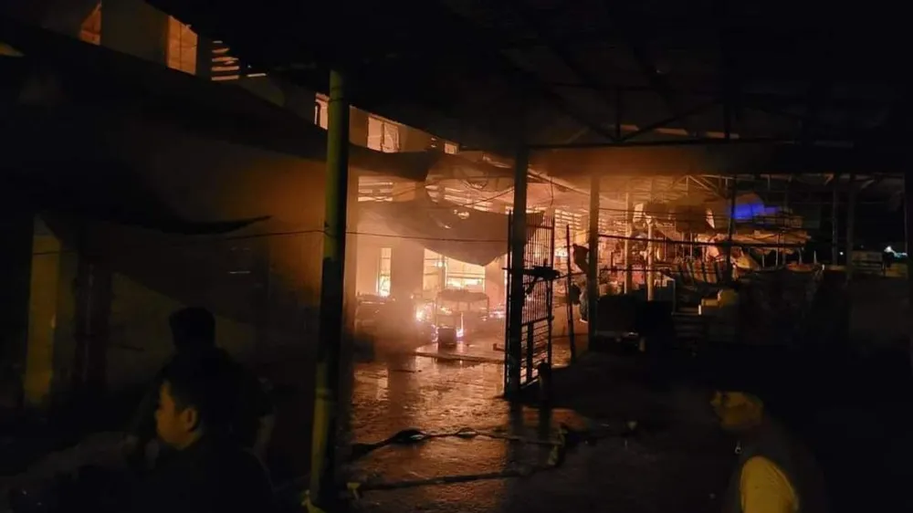 Chợ Khe Tre bị cháy trong đêm