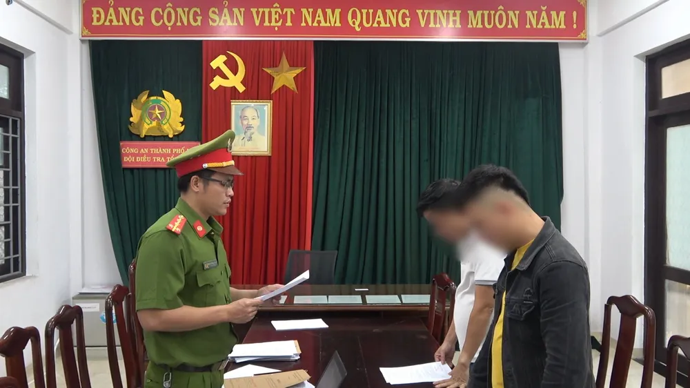 Chủ quán và nhân viên bị khởi tố