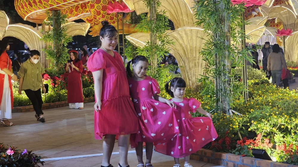 linh-vat-rong-xuan-giap-thin (8).jpg