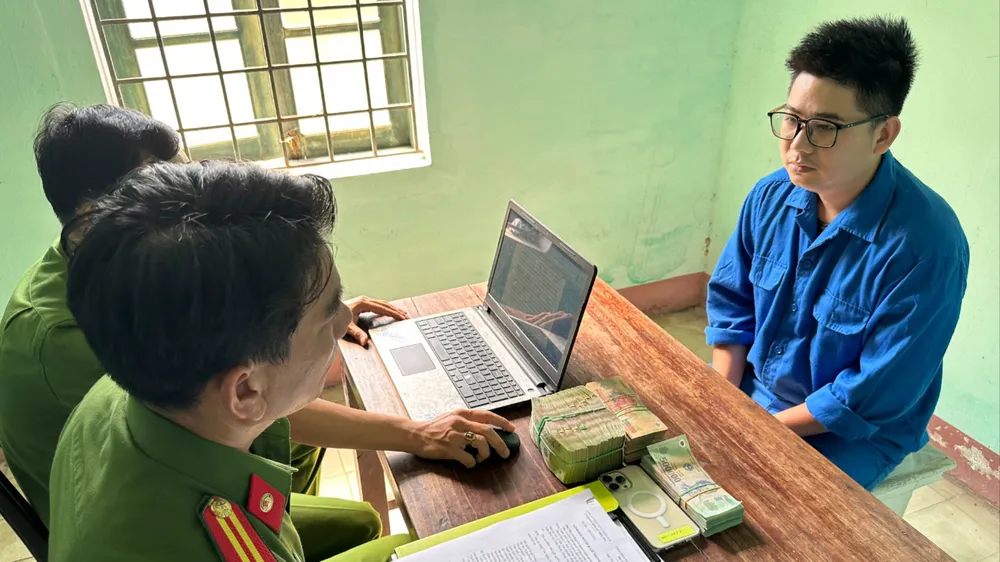 Xin giảm án để chiếm đoạt tài sản