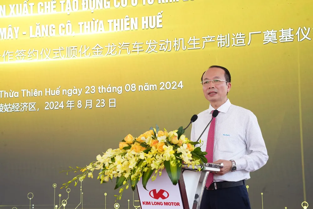 Ông Phan Quý Phương - PCT UBND tỉnh Thừa Thiên Huế phát biểu tại lễ khởi công. khoi-cong-nha-may-san-xuat-dong-co-o-to-260-trieu-do-o-thua-thien-hue.JPG