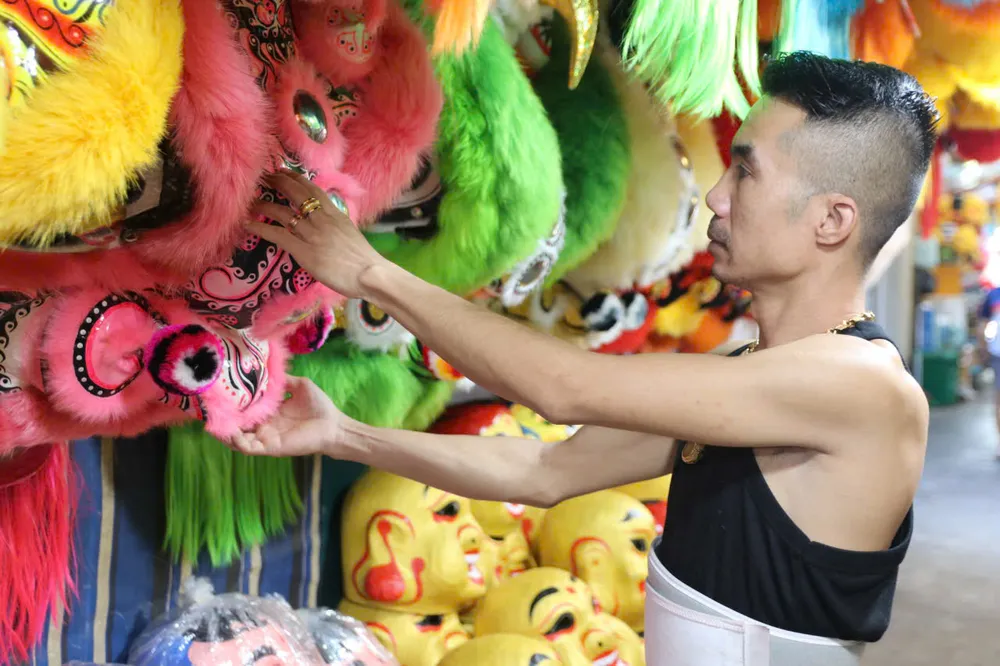 tham-pho-dau-lan-o-hue-truoc-tet-trung-thu (14).jpg