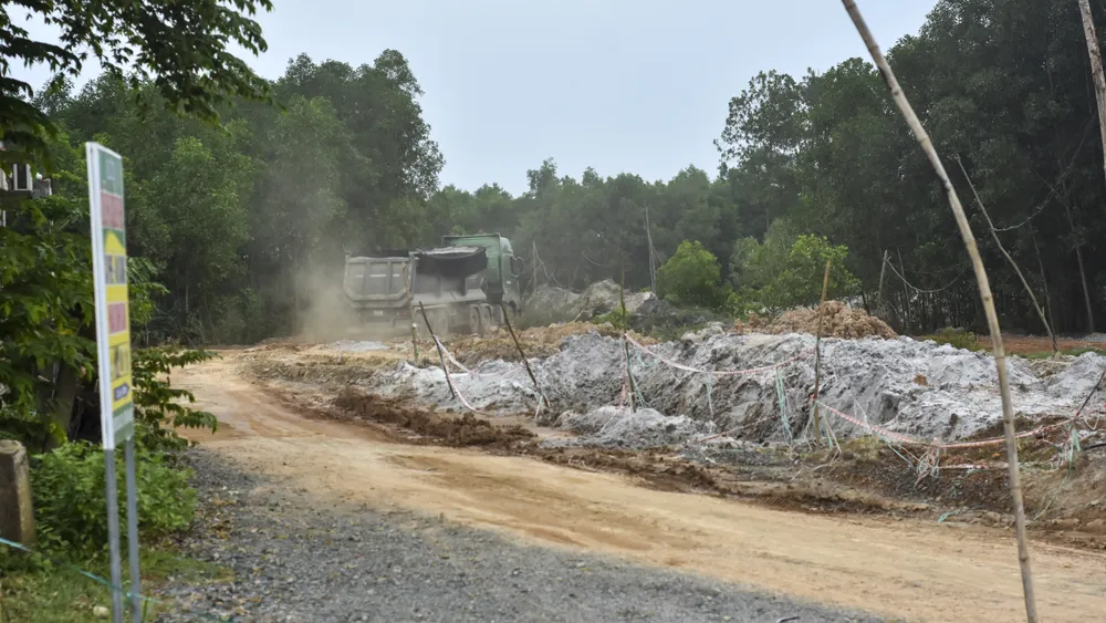 can-canh-con-duong-duoc-nguoi-dan-quang-tri-mong-cho-truoc-nguy-co-cham-tien-do (20).jpg
