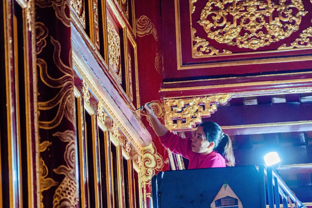 dien-thai-hoa-long-lay-sau-khi-trung-tu (10).jpg