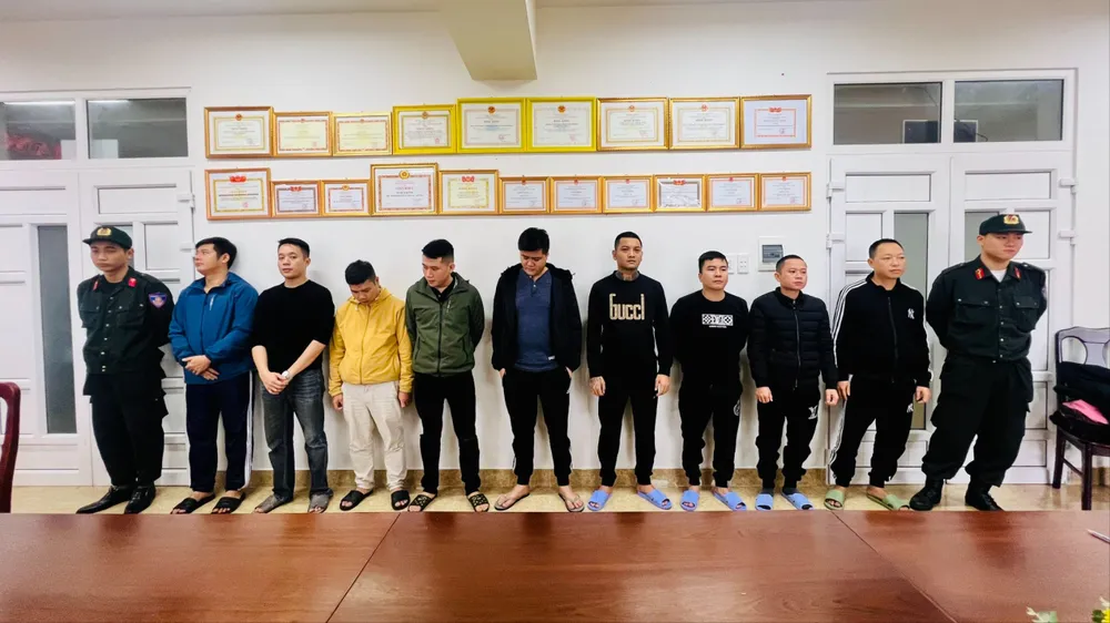 Đường dây tổ chức đánh bạc