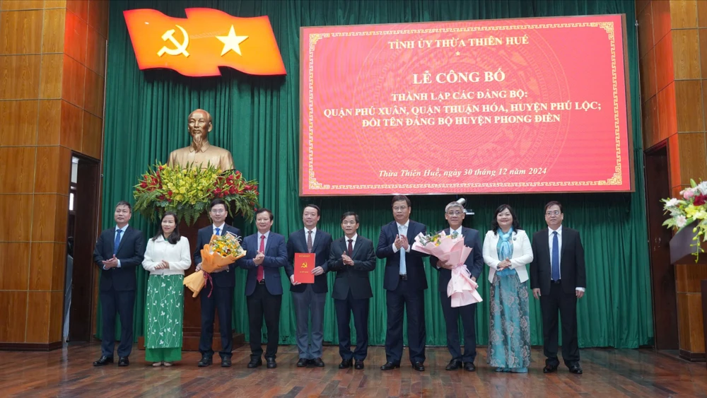 TP Huế trực thuộc trung ương