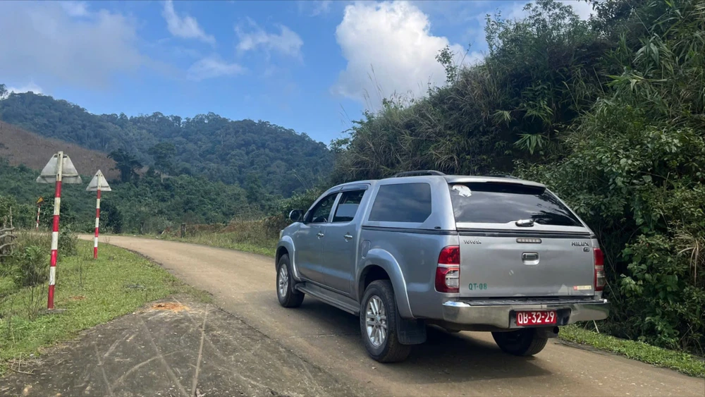 Bộ đội Biên phòng hỗ trợ sản phụ sinh con khi trên đường chuyển viện