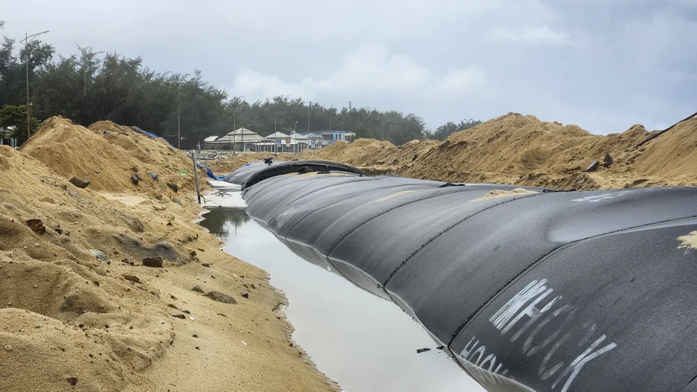 hue-chi-1-2-ti-dong-lam-ke-mem-khan-cap-cuu-bo-bien (16).jpg