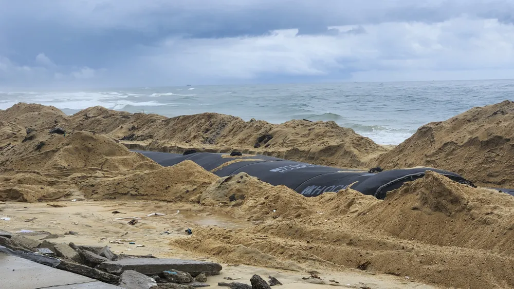 hue-chi-1-2-ti-dong-lam-ke-mem-khan-cap-cuu-bo-bien (5).jpg