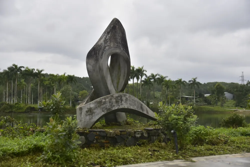 ve-dep-ma-mi-cua-con-rong-khong-lo-o-hue-gio-ra-sao (3).jpg