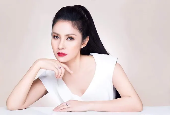 Vì sao 'Người đẹp Tây Đô' Việt Trinh giải nghệ ở tuổi 51? ảnh 3 Vì sao 'Người đẹp Tây Đô' Việt Trinh giải nghệ ở tuổi 51? ảnh 3